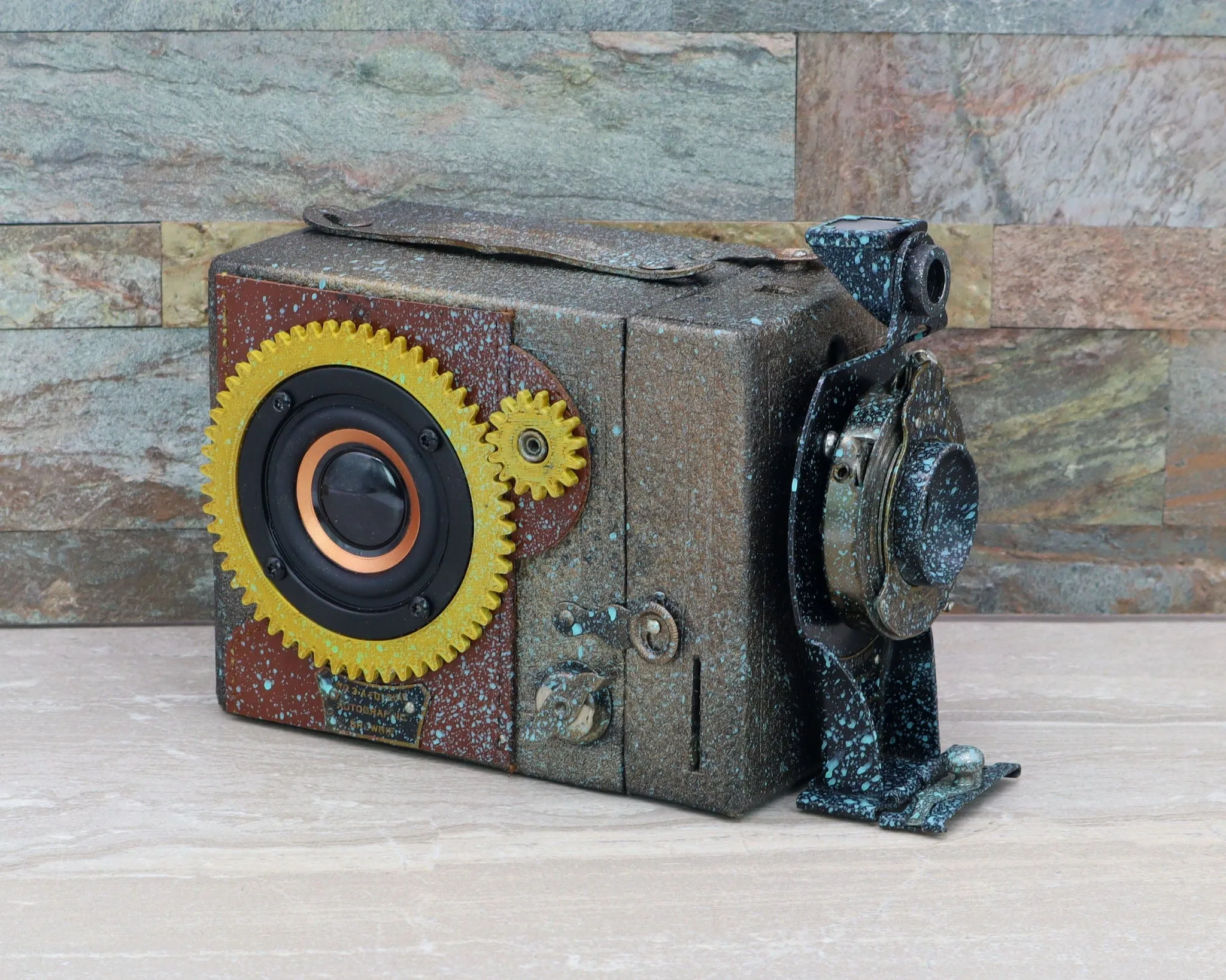 The Lost Treasure - Steampunk Bluetooth Speaker, Kodak Box Camera, Gifts for Geeks, Electronic Audio gadget, signed & numbered artwork