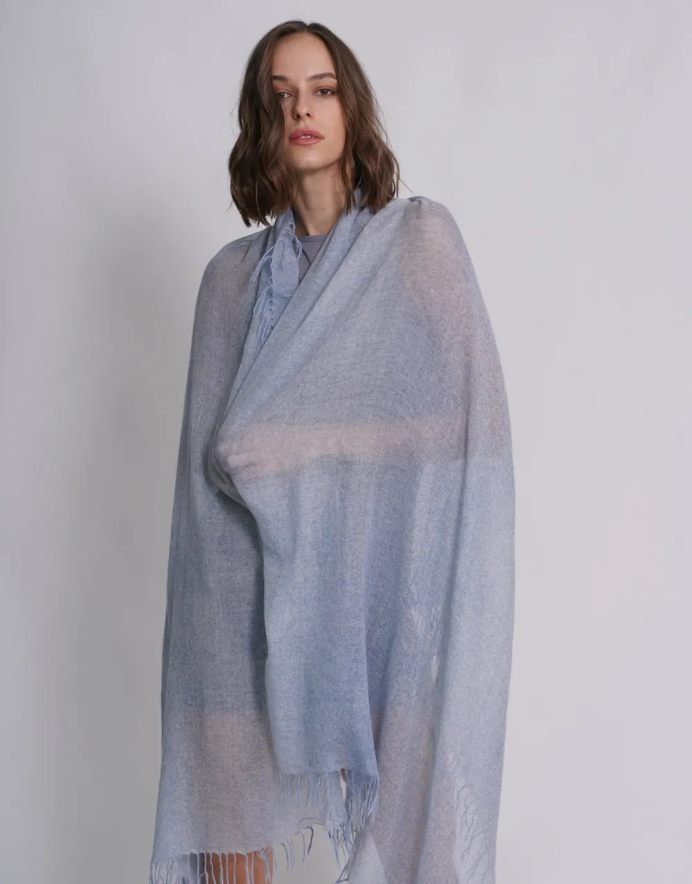 Woven Fringed Scarf in Washed Bleu